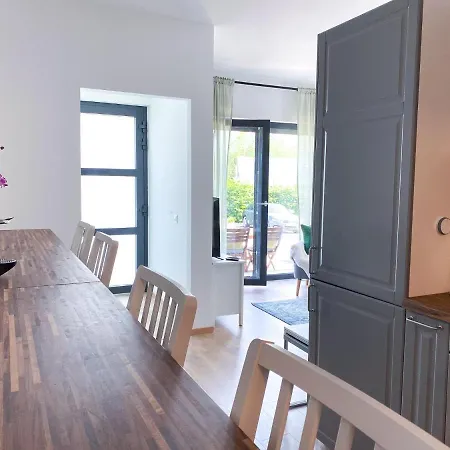 Familienapartment Bungalow Velden *